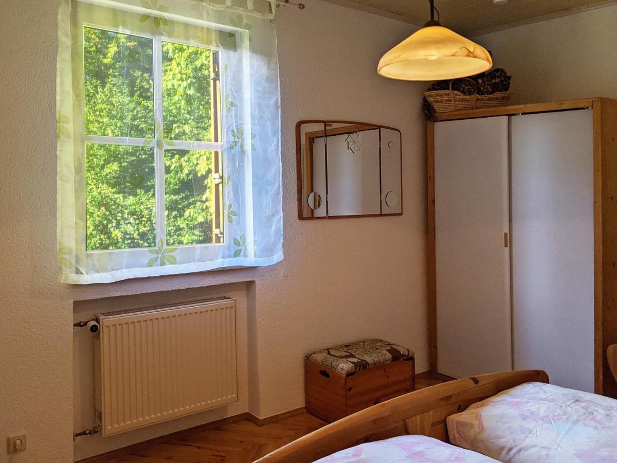 Familienferienwohnung Villa Zaunkoenigin Bischofsheim an der Rhon Bagian luar foto